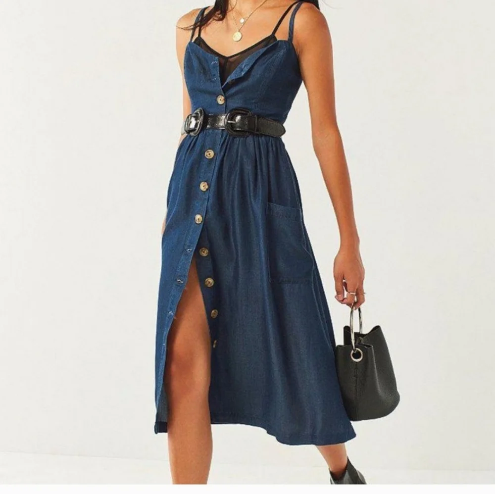 Urban Outfitters Chambray Midi Dress Med - Picture 3 of 7
